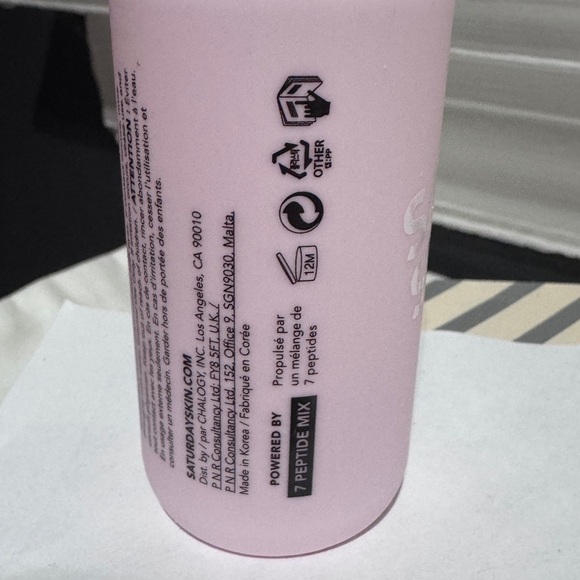 π Saturday Skin Scalp Hair Serum - Strengthening and Hydration Peptide Treatment - Picture 12 of 12